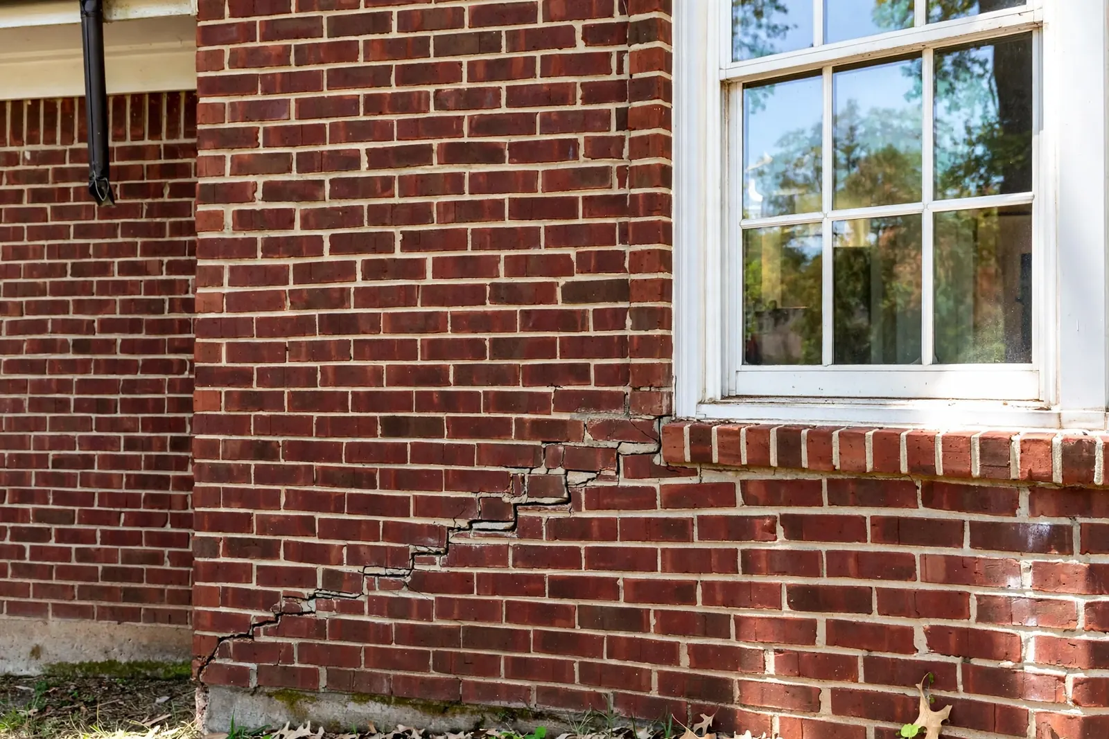 Foundation Crack Repair work by Ironroot in Burleson, Texas